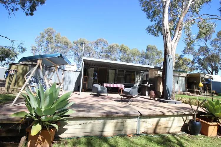Lot 22 Paisley Island, Blanchetown SA 5357