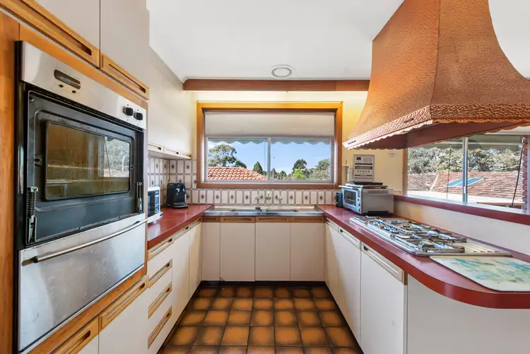 Fifth view of Homely house listing, 1 Rivette Court, Keilor Downs VIC 3038