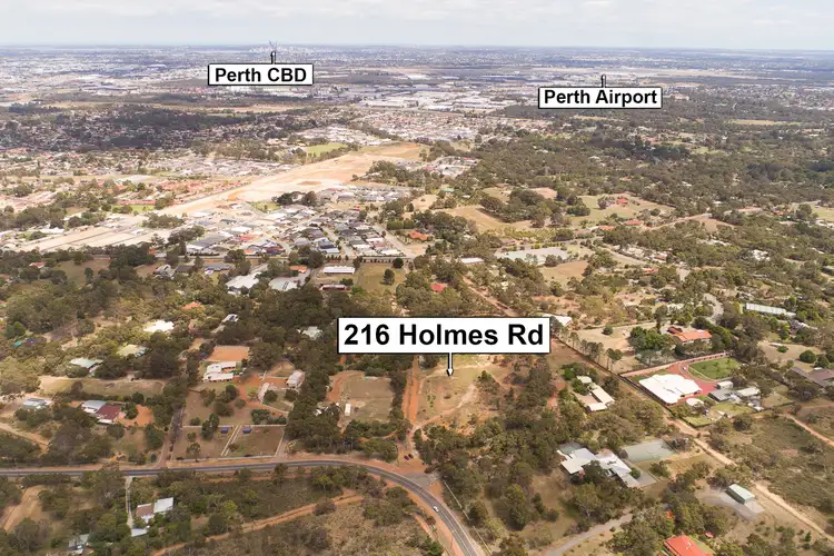 216 Holmes Road, Forrestfield WA 6058