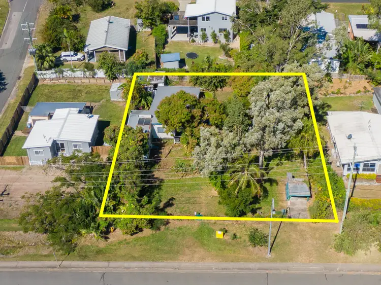 132-134 Shute Harbour Road, Cannonvale QLD 4802
