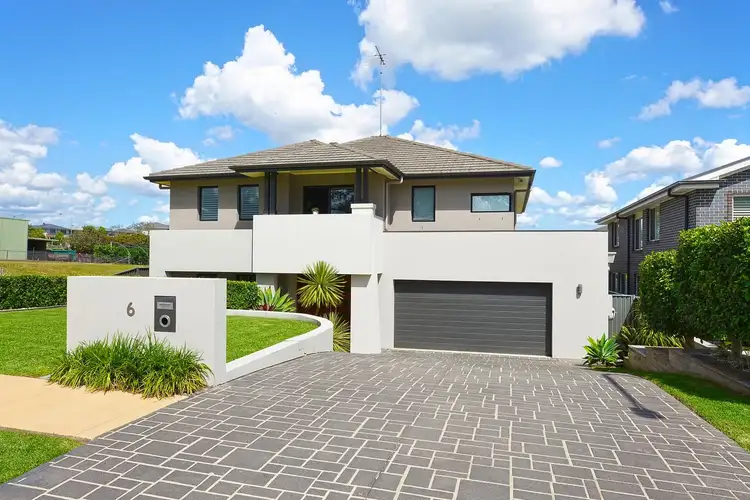 6 Harold Bentleys Way, Glenmore Park NSW 2745