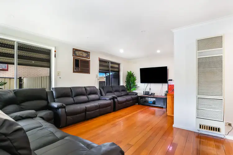 Second view of Homely house listing, 3 Stephen Court, Thomastown VIC 3074