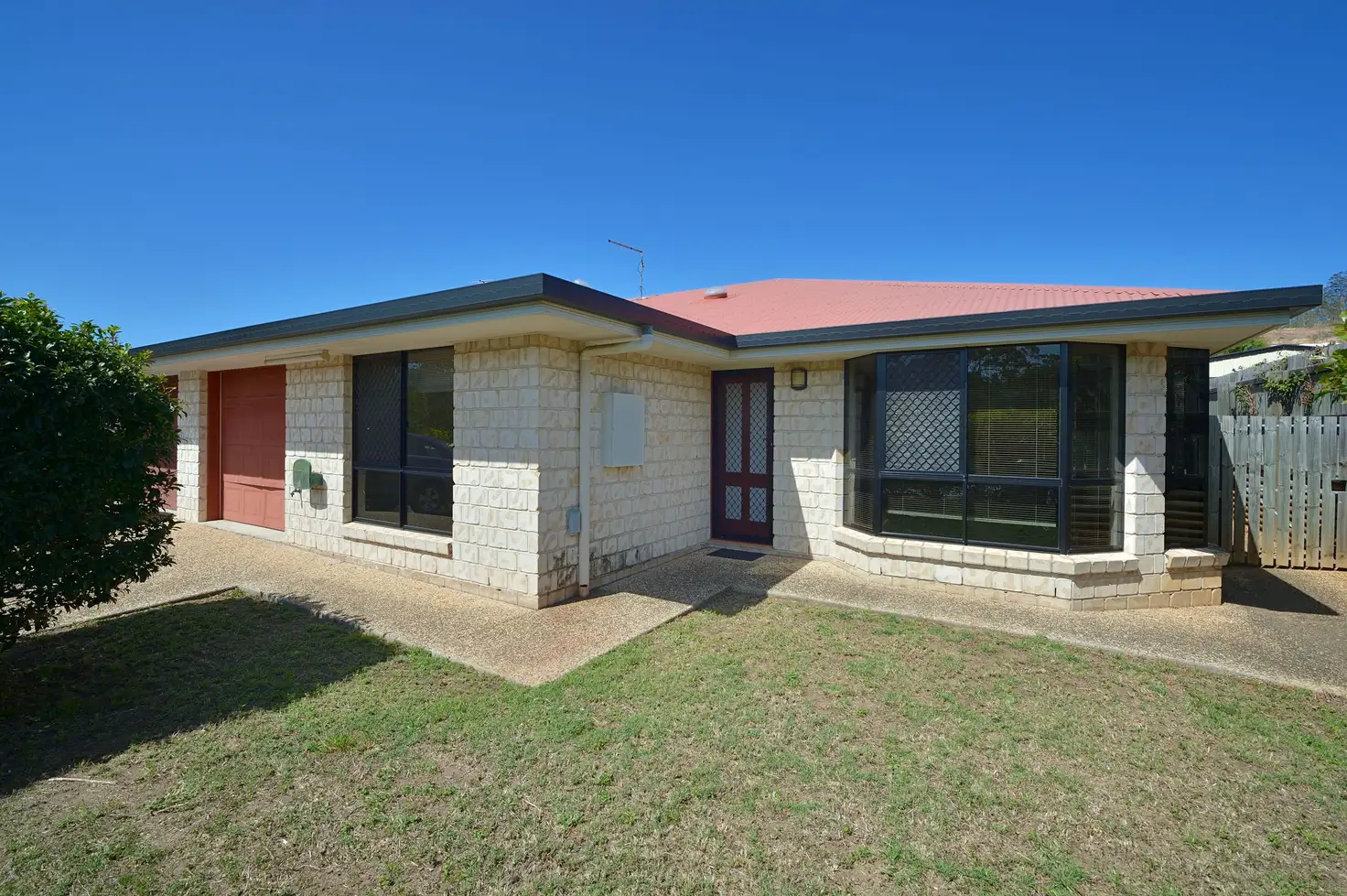 Main view of Homely unit listing, 85a Col Brown Avenue, Clinton QLD 4680