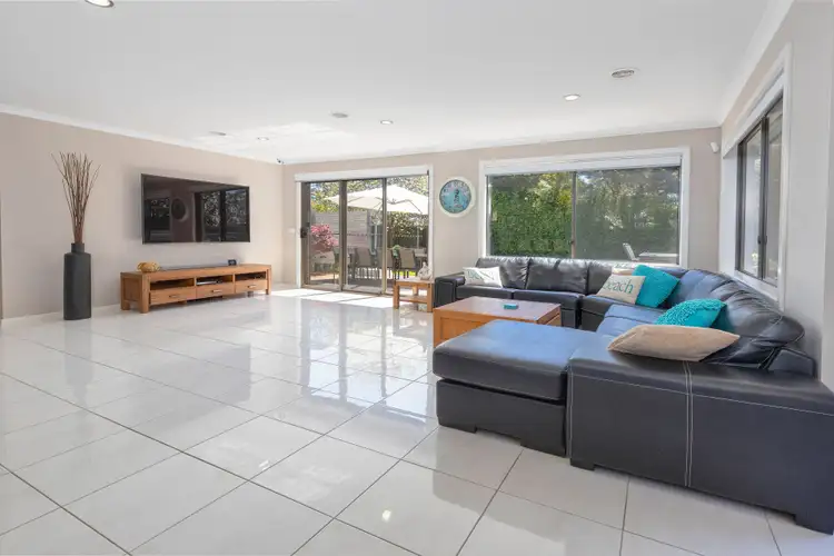 Third view of Homely house listing, 10 Paterson Street, Rosebud VIC 3939