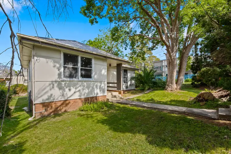 38 Hughes Avenue, Ermington NSW 2115