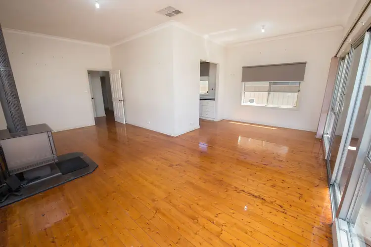 Fifth view of Homely house listing, 10 Standen Street, Swan Hill VIC 3585