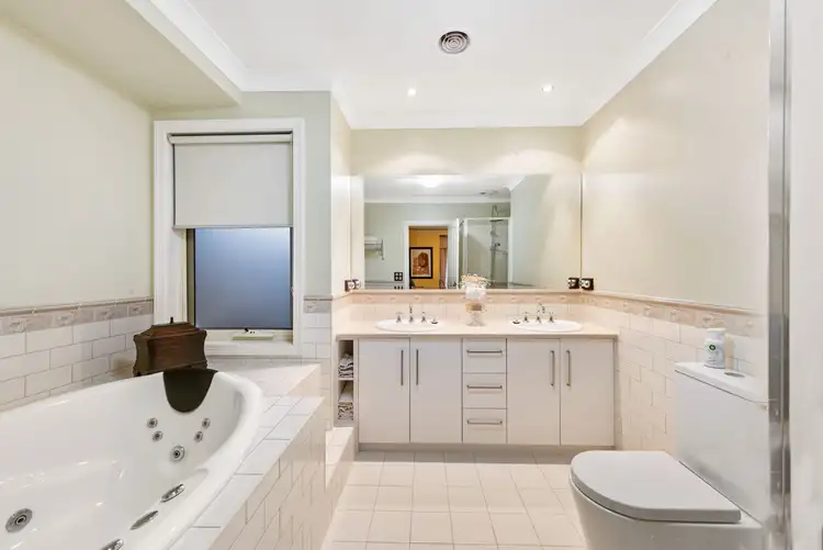 Sixth view of Homely house listing, 10 Kooyong Court, Taylors Hill VIC 3037