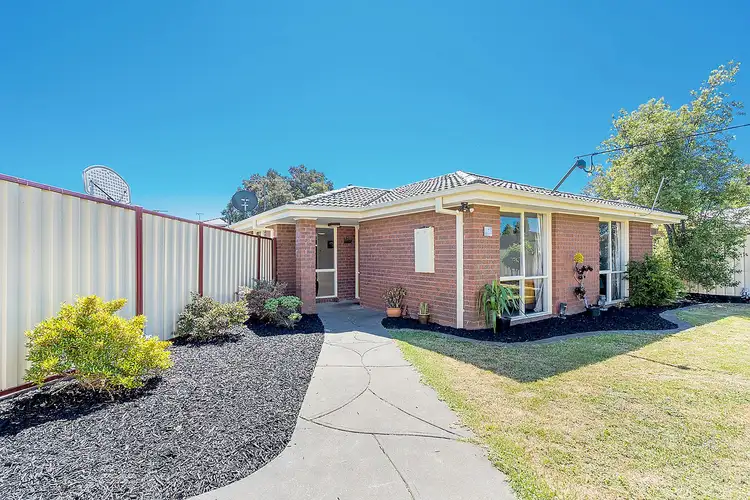 Second view of Homely house listing, 7 Renwick Close, Craigieburn VIC 3064