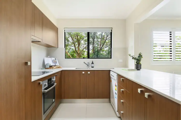 Third view of Homely apartment listing, 6/2-6 Parraween Street, Cremorne NSW 2090