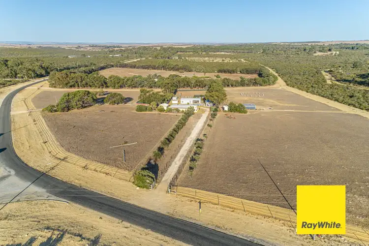 Sixth view of Homely house listing, 518 OCEAN FARM Drive, Nilgen WA 6044