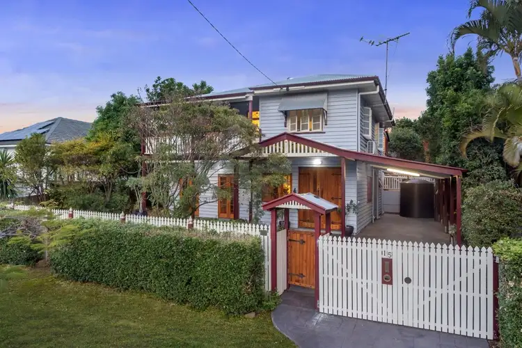 15 Chisholm Street, Stafford Heights QLD 4053