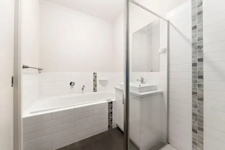 Fourth view of Homely unit listing, 1/6 Di Palma Place, Bundoora VIC 3083