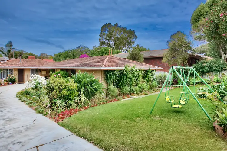 8 Alsace Street, Carine WA 6020