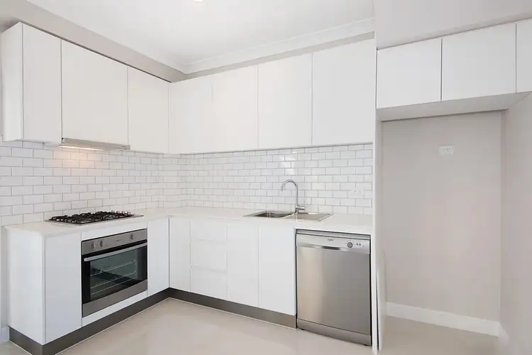 8 Sarabah Street