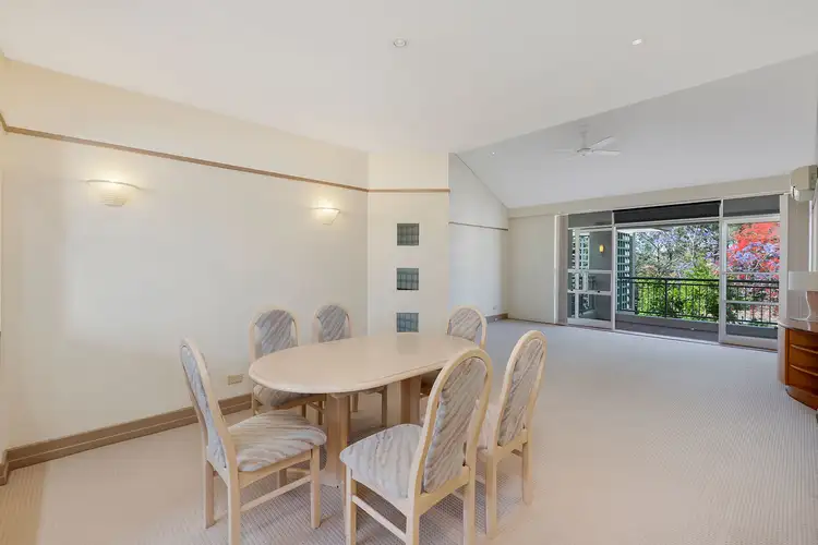 Fourth view of Homely unit listing, 7/76 Chichester Drive, Arundel QLD 4214