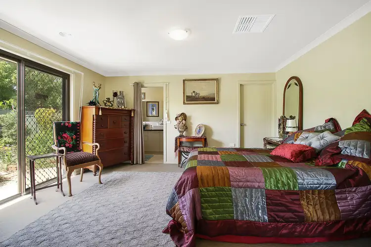 Fifth view of Homely house listing, 5 Hall Court, Howlong NSW 2643