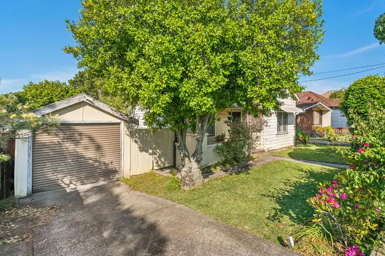 242 Patrick Street, Hurstville NSW 2220