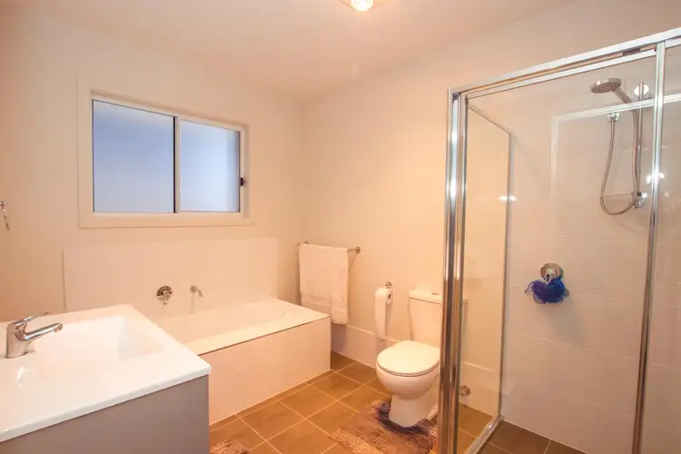 Fifth view of Homely house listing, 32 Bowen Circuit, Gledswood Hills NSW 2557