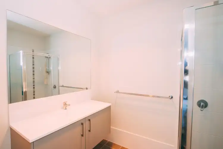 Seventh view of Homely house listing, 32 Bowen Circuit, Gledswood Hills NSW 2557