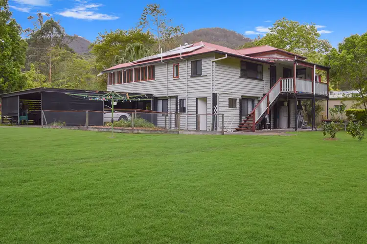 2673 Old Gympie Road, Beerwah QLD 4519
