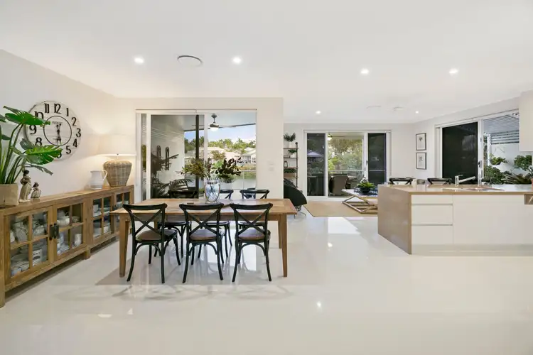 11 Templestowe Court, Robina QLD 4226