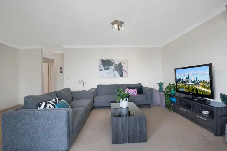 Second view of Homely unit listing, 4/373 Cypress Terrace North 'Cypress Manor', Palm Beach QLD 4221