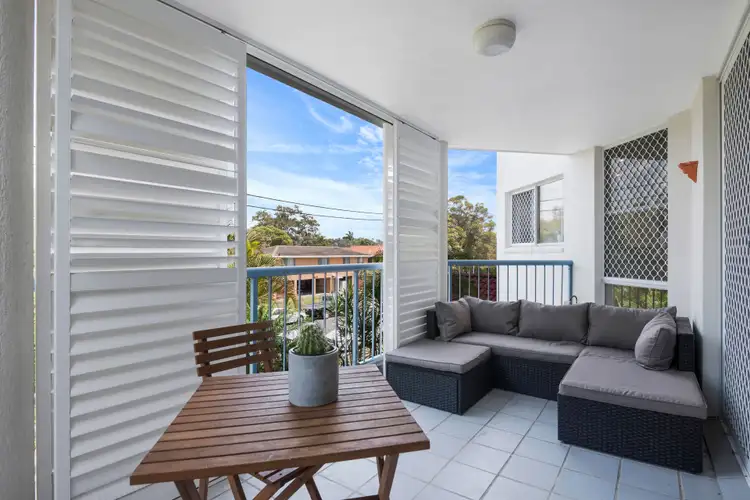 Sixth view of Homely unit listing, 4/373 Cypress Terrace North 'Cypress Manor', Palm Beach QLD 4221