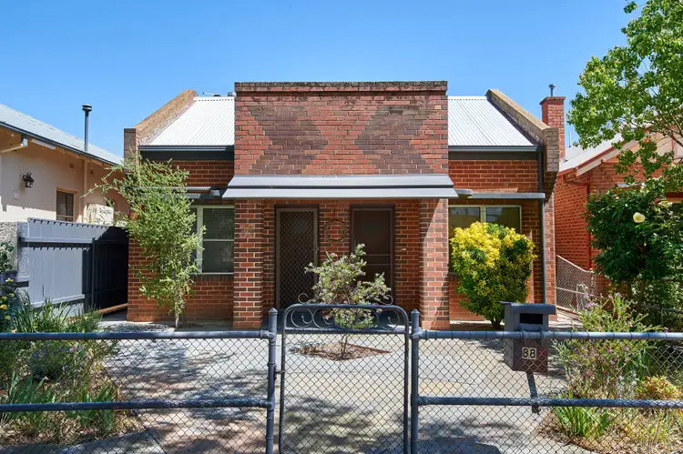 88 Peter Street, Wagga Wagga NSW 2650