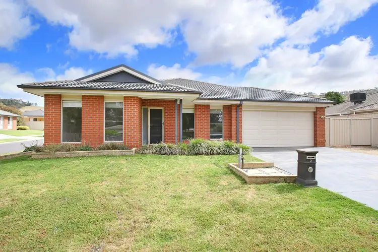 2 Cormorant Avenue, Bandiana VIC 3691