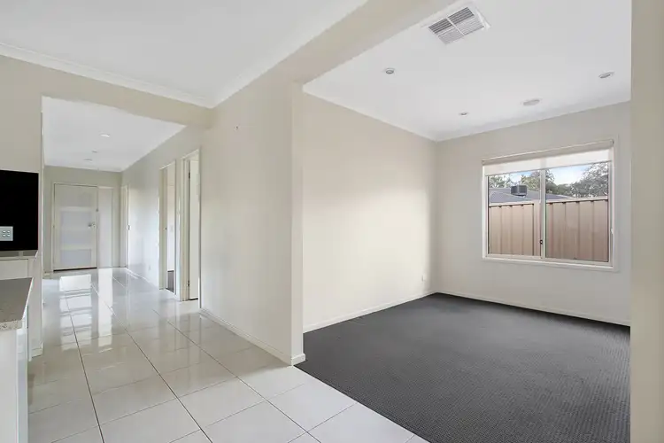 Seventh view of Homely house listing, 2 Cormorant Avenue, Bandiana VIC 3691