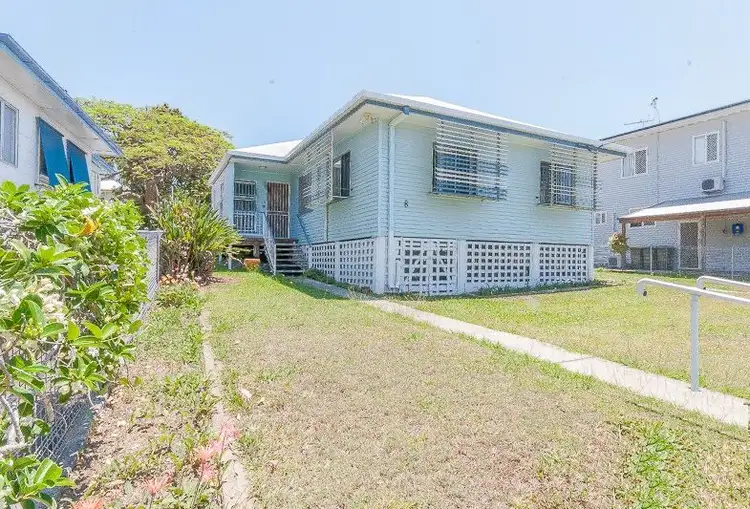 8 Meemar Street, Chermside QLD 4032