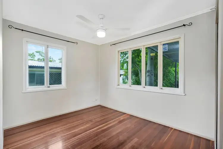 Fifth view of Homely house listing, 20 Second Avenue, Labrador QLD 4215