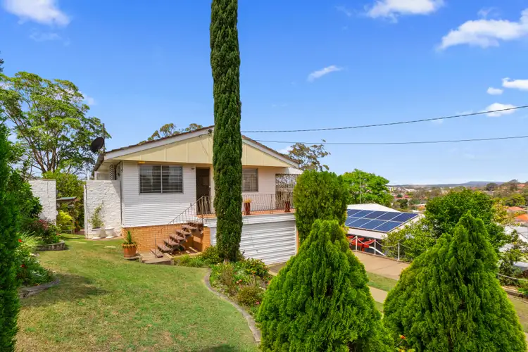 17 Hoya Street, Holland Park West QLD 4121