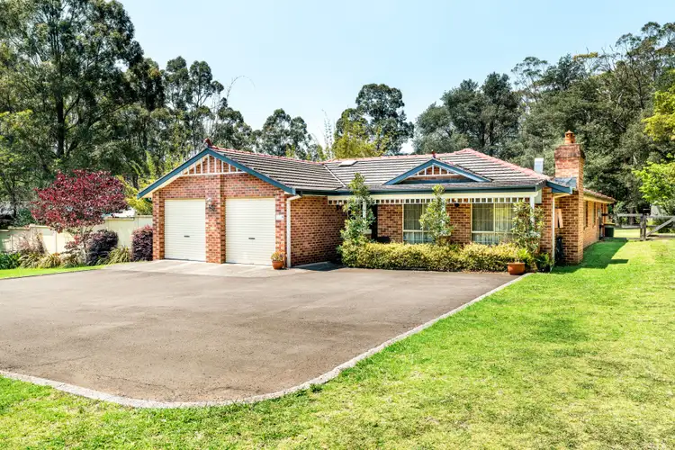 8 Koloona Drive, Tapitallee NSW 2540