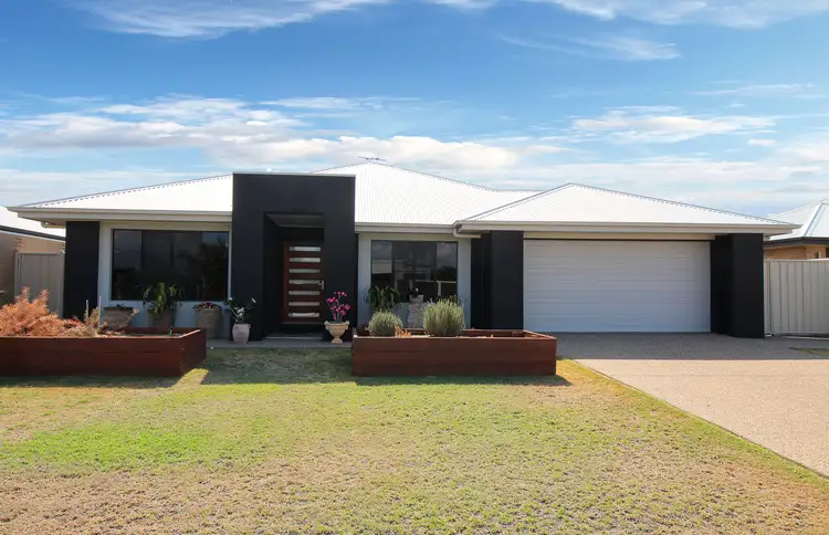 Main view of Homely house listing, 9 Desgrand Street, Emerald QLD 4720