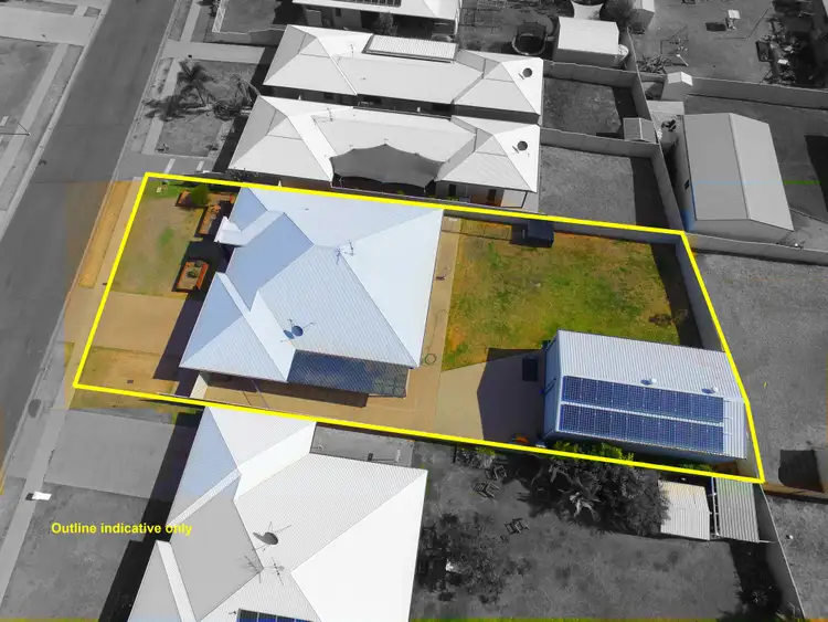 Second view of Homely house listing, 9 Desgrand Street, Emerald QLD 4720