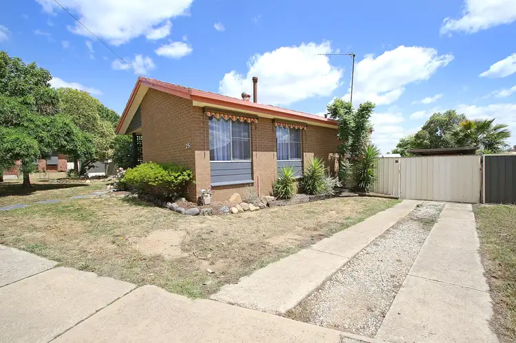 Second view of Homely house listing, 25 Belgrade Avenue, Wodonga VIC 3690