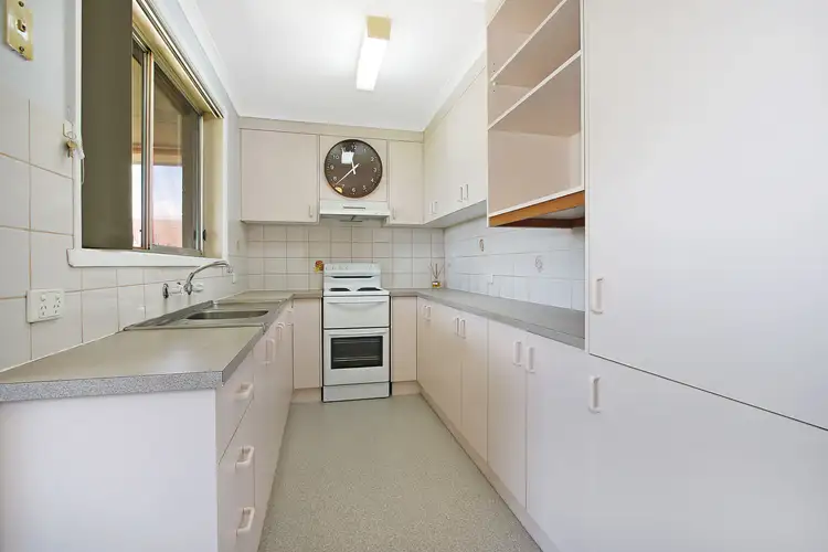 Fifth view of Homely house listing, 25 Belgrade Avenue, Wodonga VIC 3690