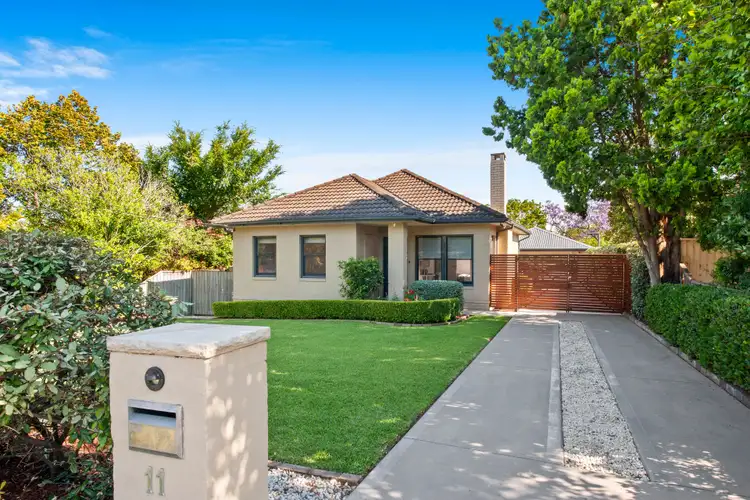11 Barrett Avenue, Thornleigh NSW 2120
