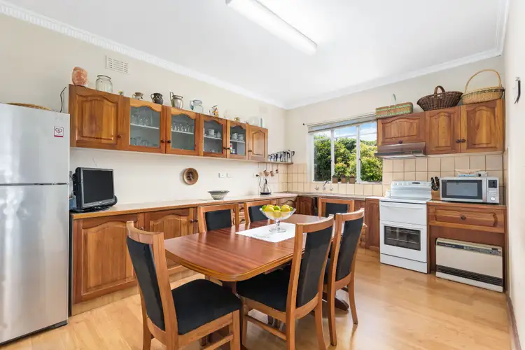 Fifth view of Homely house listing, 2 Bailey Street, Mount Gambier SA 5290