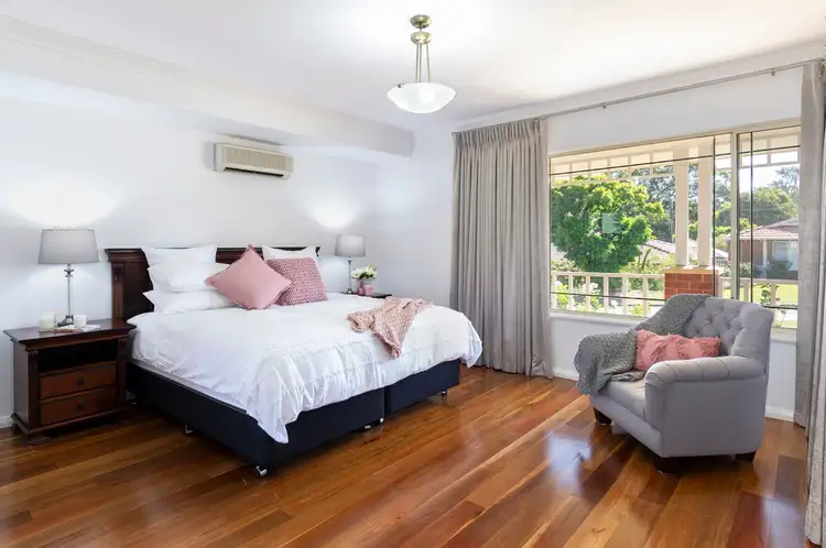 Fifth view of Homely house listing, 4 Mellersh Court, Gwelup WA 6018