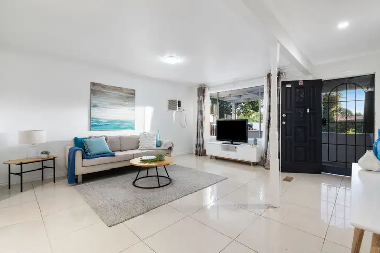 Fifth view of Homely house listing, 9 Walden Court, Bundoora VIC 3083