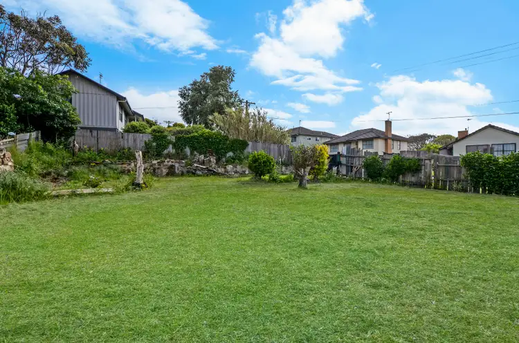 Sixth view of Homely house listing, 8 Tait Crescent, Warrnambool VIC 3280