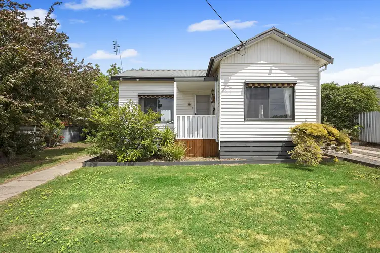61 Elizabeth Street, Ararat VIC 3377