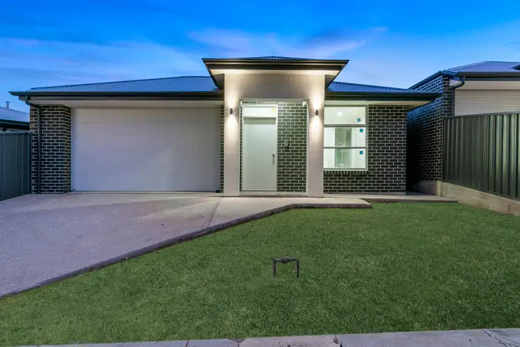 18 & 18A Ridgeway Avenue, Enfield SA 5085