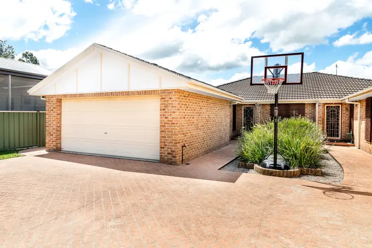 Main view of Homely house listing, 2/2 Hollyhill Close, Bomaderry NSW 2541