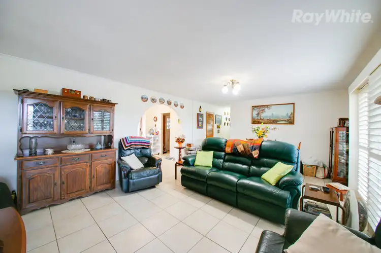 Sixth view of Homely house listing, 4 Amanda Court, Tivoli QLD 4305