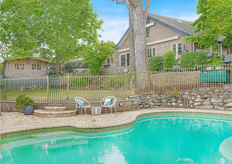 215 Quarter Sessions Road, Westleigh NSW 2120