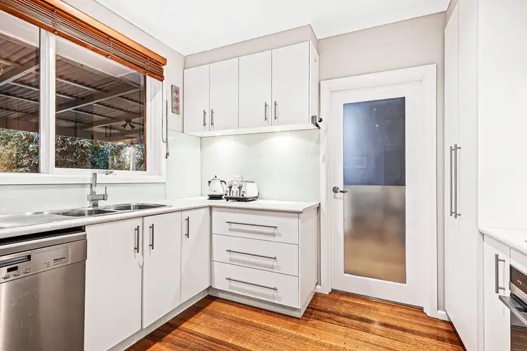 Sixth view of Homely house listing, 6 Avis Court, Forest Hill VIC 3131