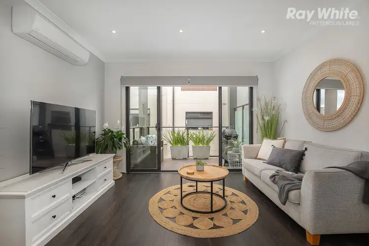 17 Gordon Street, Mornington VIC 3931